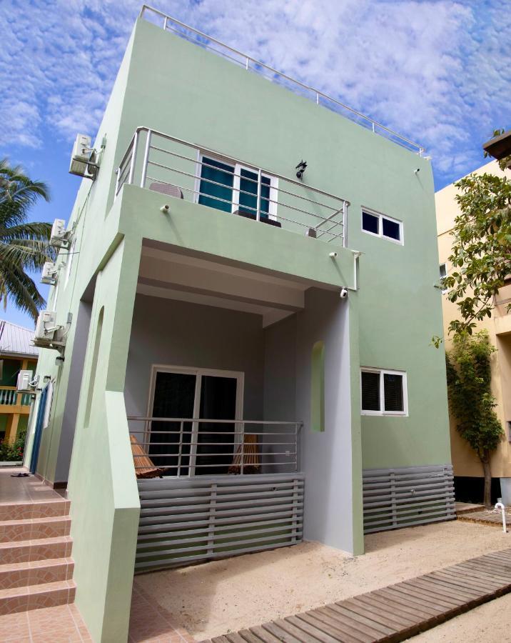 Meme'S Place Placencia Extérieur photo